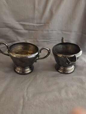 Vintage Silver Plate Creamer and Sugar Set Meriden International